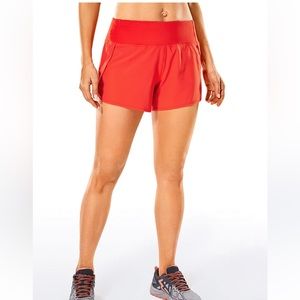 NWT CRZ Yoga Feathery-Fit Mid-Rise Lined Shorts with Flat Waist 4''